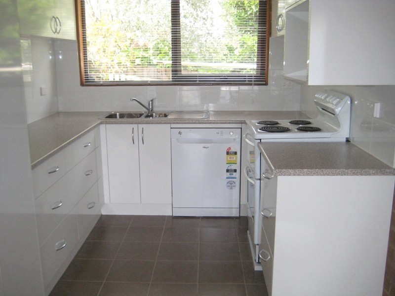 8/43 Buln Buln Road, Drouin VIC 3818