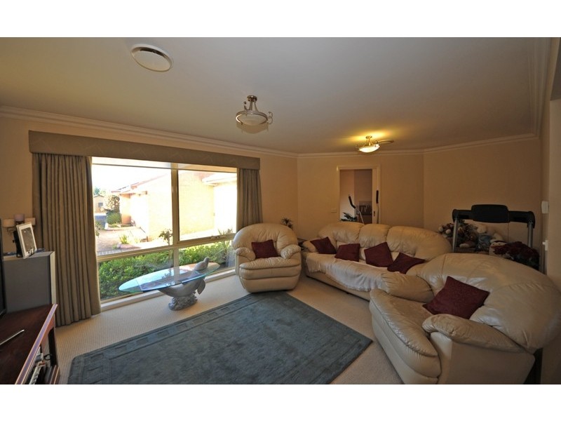 4/96 Albert Road, Warragul VIC 3820