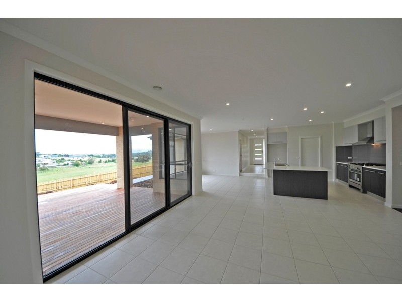 13 Paulan Court, Warragul VIC 3820