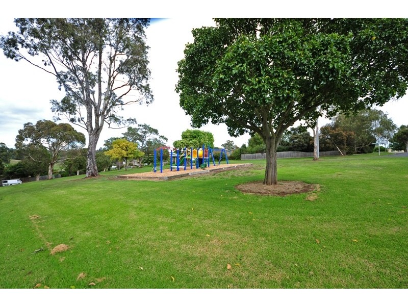 6 Murrell Street, Drouin VIC 3818