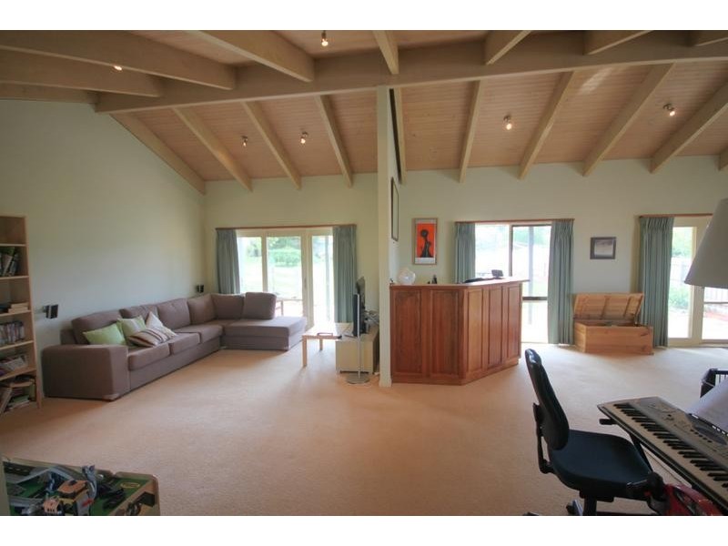 21 Burtonwood Court, Neerim South VIC 3831