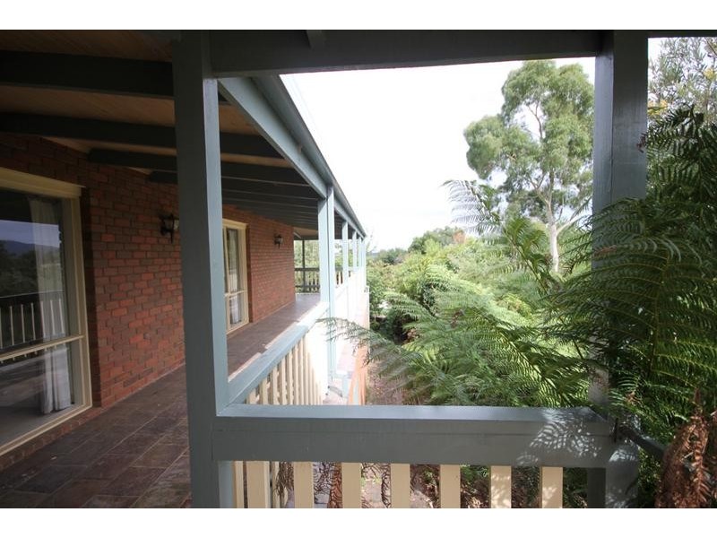 21 Burtonwood Court, Neerim South VIC 3831