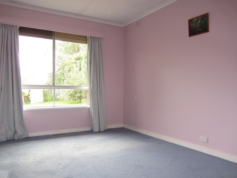 12 Francis Avenue, Drouin VIC 3818