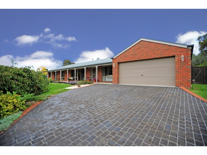 8 Camelot Court, Warragul VIC 3820