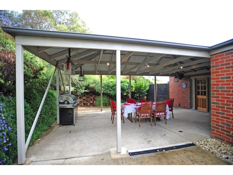 8 Camelot Court, Warragul VIC 3820