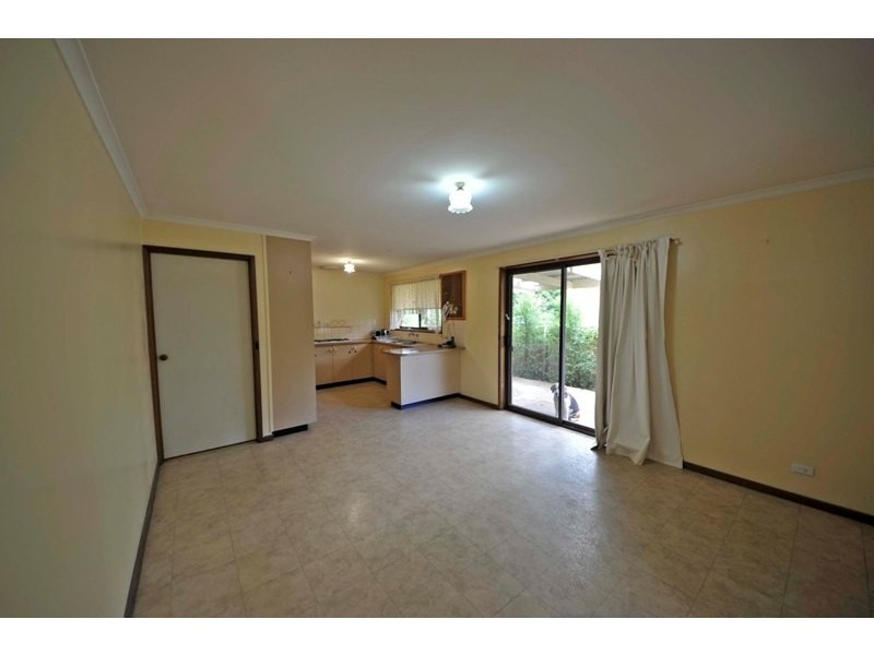 78 Church Street, Drouin VIC 3818