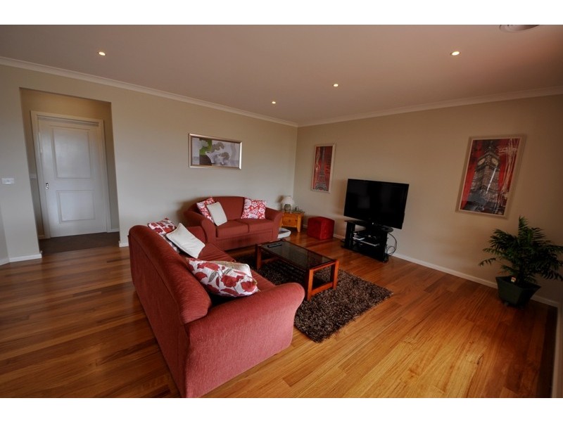 10 Callistemon Crescent, Drouin VIC 3818