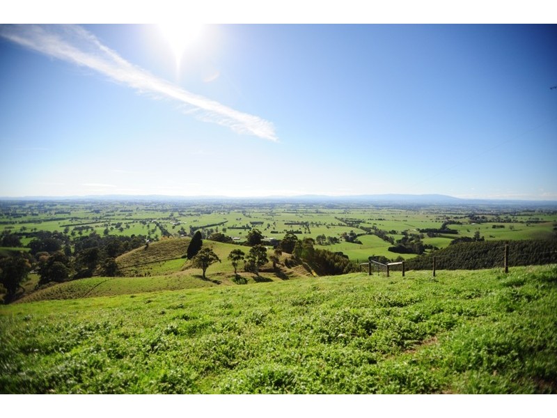 .1081 Darnum Allambee Road, Cloverlea VIC 3822