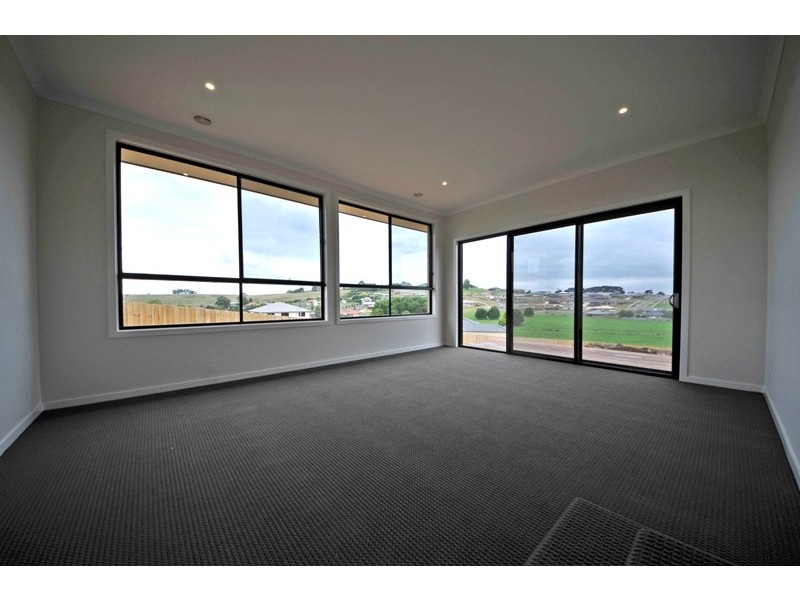13 Paulan Court, Warragul VIC 3820