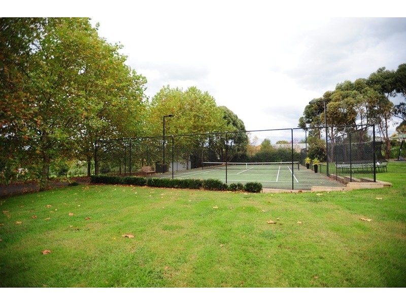 18 Dalmuir Court, Warragul VIC 3820