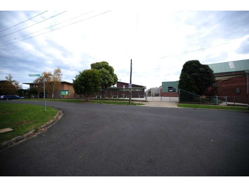 10 Balmoral Street, Warragul VIC 3820