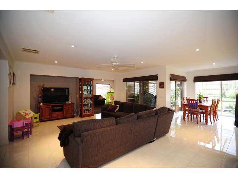 4 Alday Place, Warragul VIC 3820