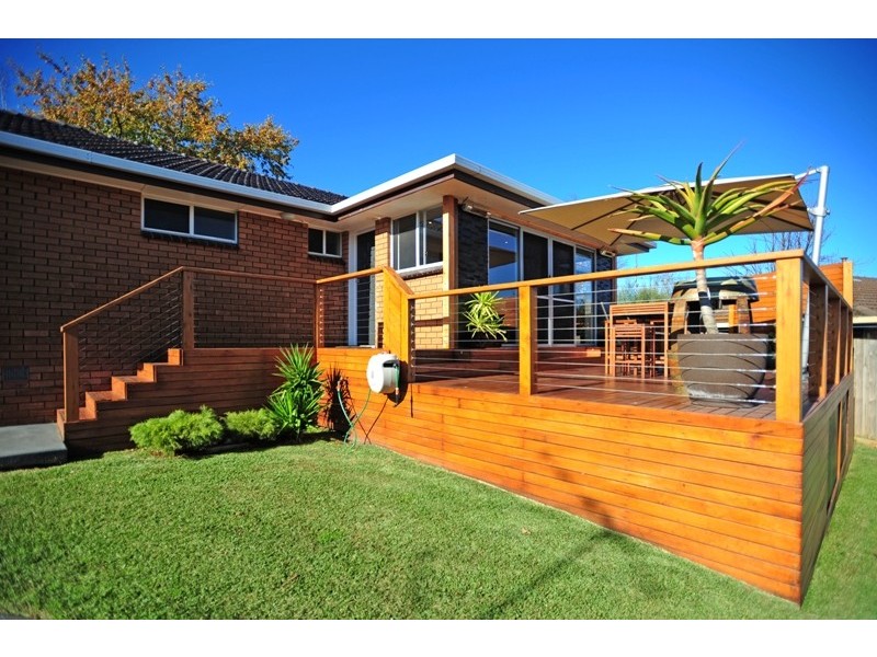 2 Lindsay Street, Drouin VIC 3818