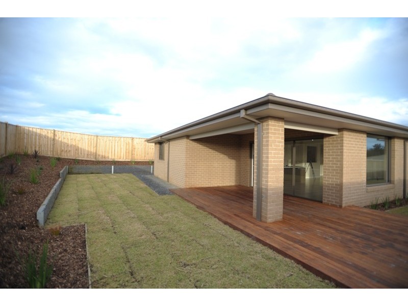 Lot 1105 Cedarwood Drive, Warragul VIC 3820