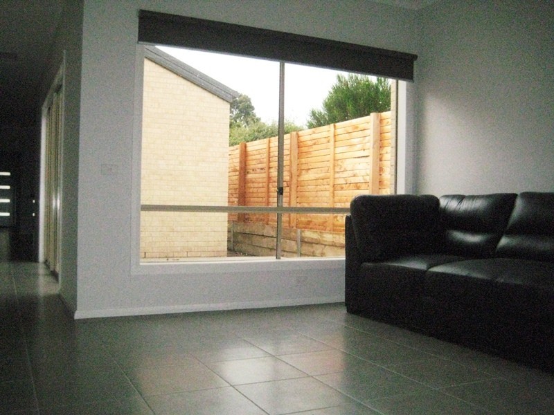 70 Lampard Road, Drouin VIC 3818