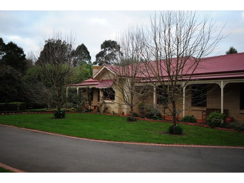 9 Bella Vista Drive, Warragul VIC 3820