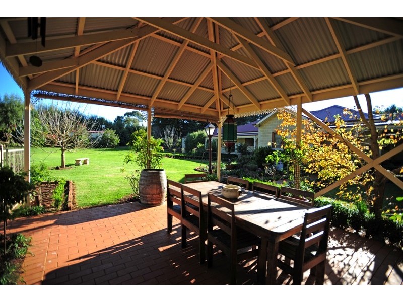 9 Bella Vista Drive, Warragul VIC 3820