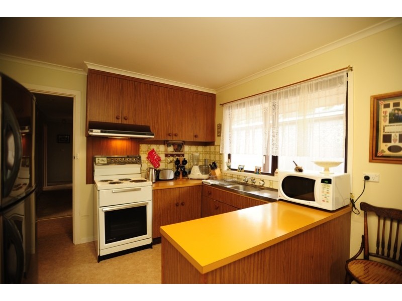 33 Platts Road, Buln Buln VIC 3821