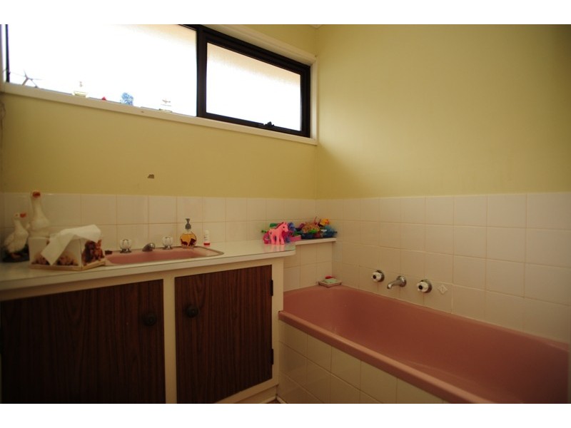 33 Platts Road, Buln Buln VIC 3821