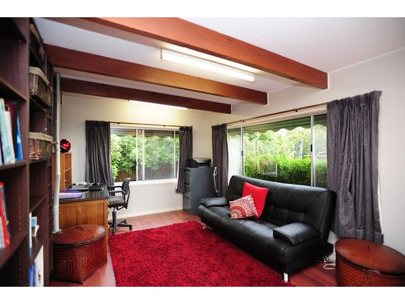15 McNeilly Road, Drouin VIC 3818