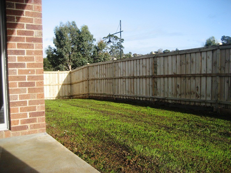 182 Twin Ranges Drive, Warragul VIC 3820