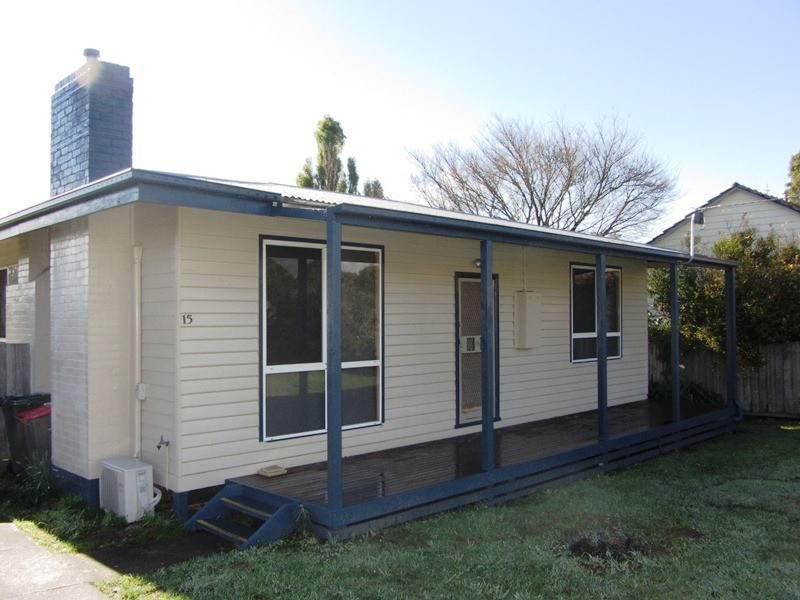 15 Pioneer Street, Warragul VIC 3820
