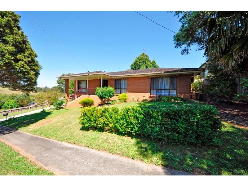 1 Viking Street, Drouin VIC 3818