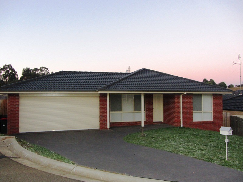 4 Sturt Place, Warragul VIC 3820