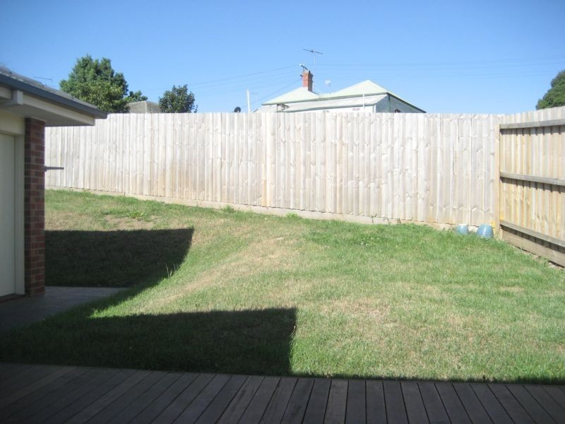 4 Sturt Place, Warragul VIC 3820