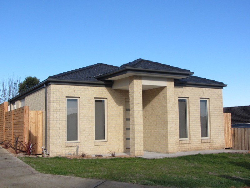 70 Lampard Road, Drouin VIC 3818