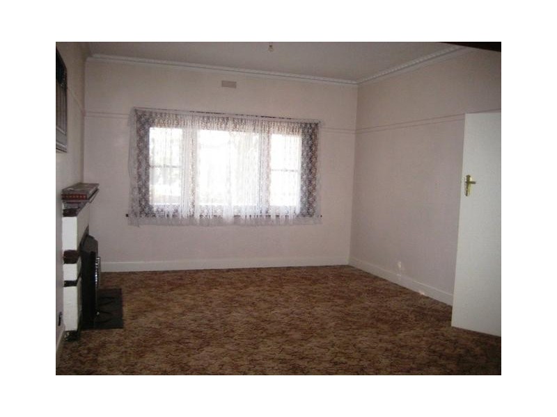 56 Clifford Street, Warragul VIC 3820