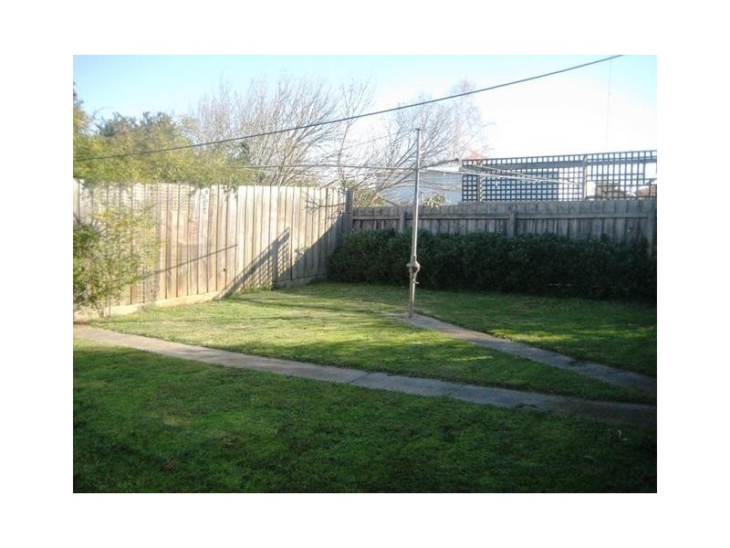 56 Clifford Street, Warragul VIC 3820