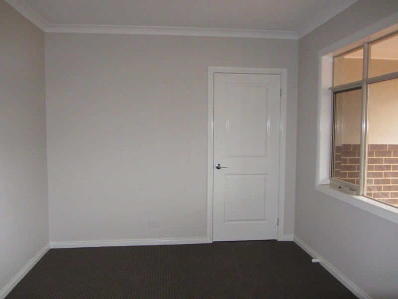 44 Kensington Square, Drouin VIC 3818