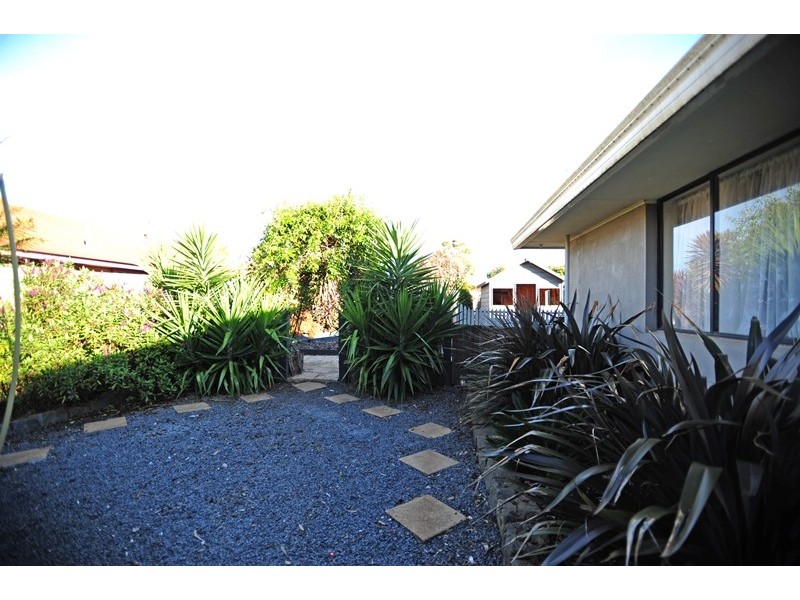 50 Lardner Road, Drouin VIC 3818