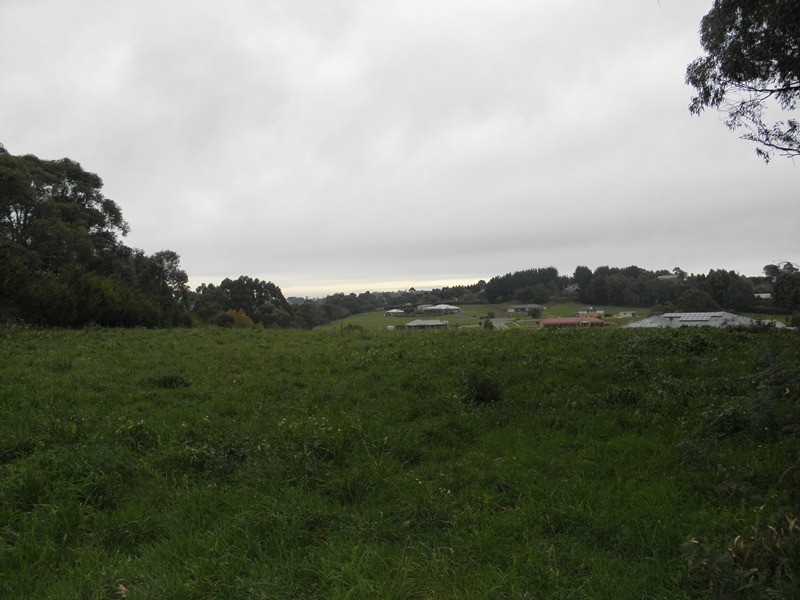 184 Hopetoun Road, Drouin VIC 3818