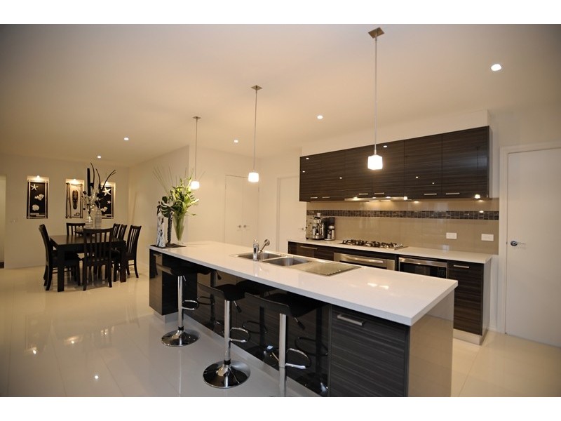 1 Wordsworth Court, Drouin VIC 3818