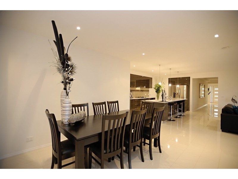 1 Wordsworth Court, Drouin VIC 3818