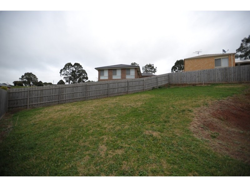 13 Vivian Court, Drouin VIC 3818