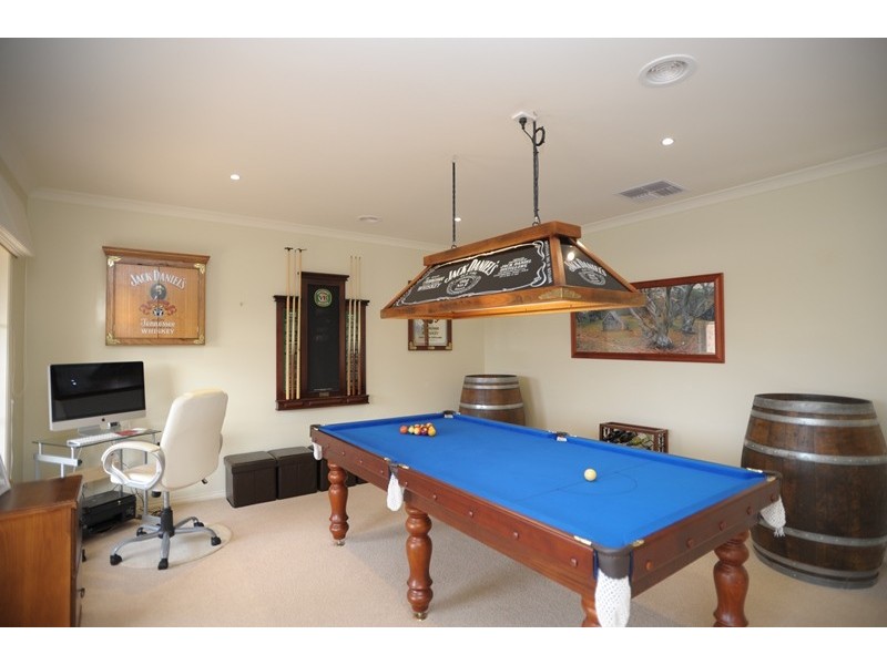 4 Park Vista, Drouin VIC 3818