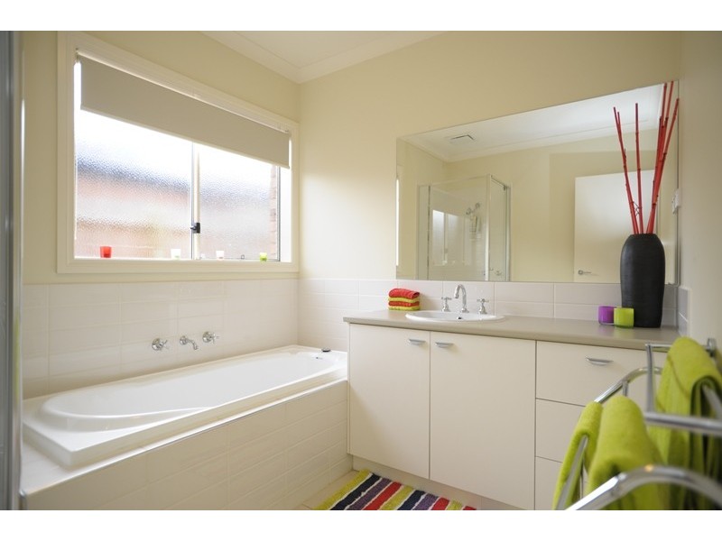 4 Park Vista, Drouin VIC 3818