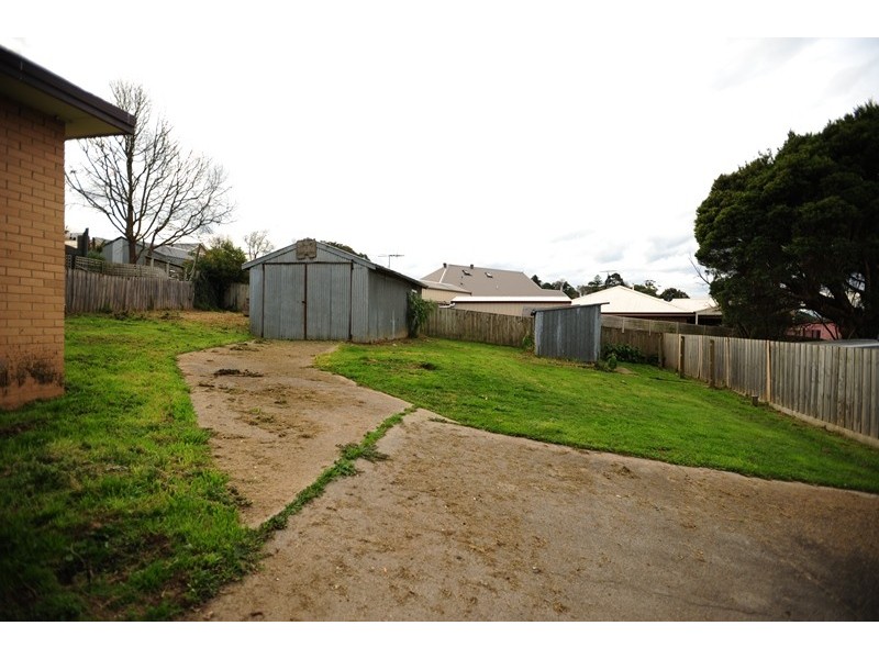 1 Inverness Street, Warragul VIC 3820