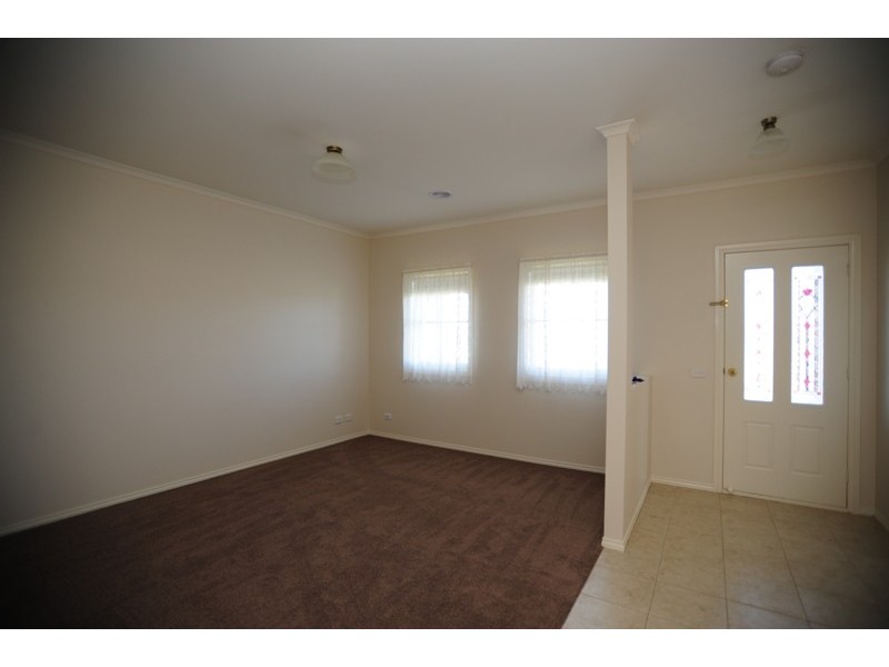 8 Casmil Court, Warragul VIC 3820