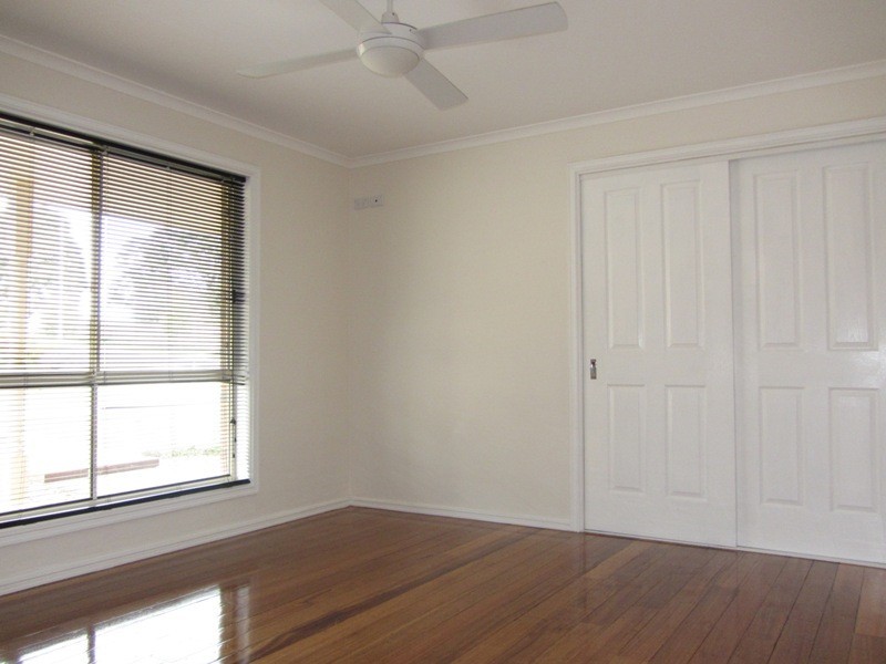 6 Summerhill Boulevard, Drouin VIC 3818