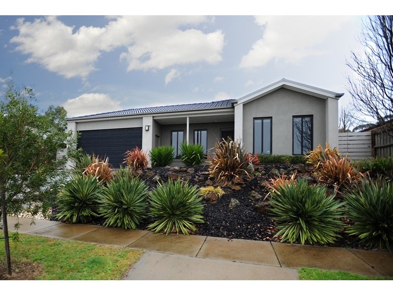 17 Glendon Drive, Warragul VIC 3820