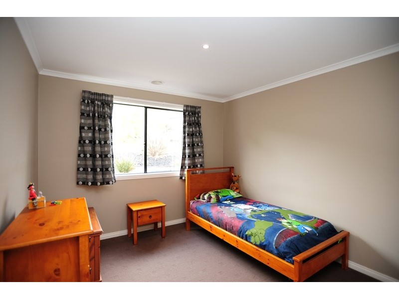 17 Glendon Drive, Warragul VIC 3820