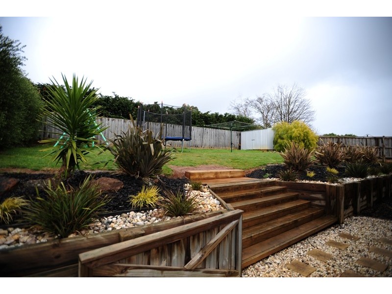 17 Glendon Drive, Warragul VIC 3820