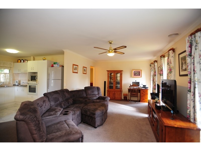 20 Bella Vista Drive, Warragul VIC 3820