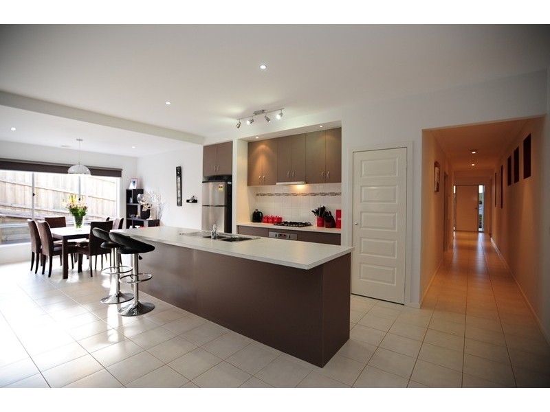 45 Grange Crescent, Warragul VIC 3820