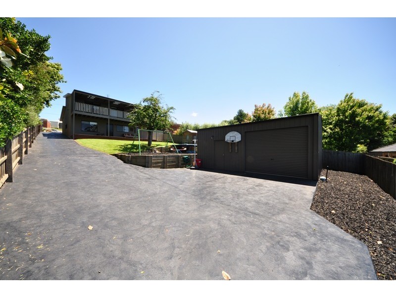 6 Highclere Street, Warragul VIC 3820