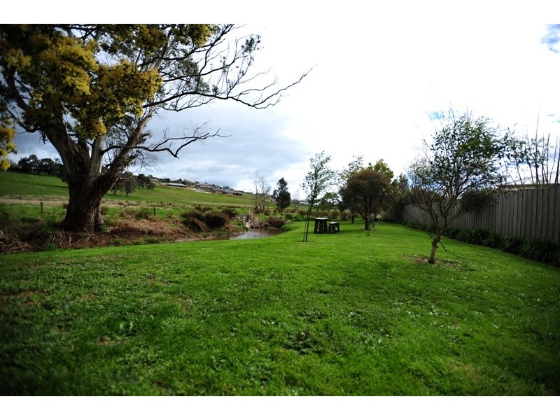 5 Lowe Place, Warragul VIC 3820